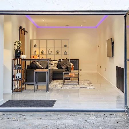 The Studio, Luxury Modern Apartment In The South Hams, Stunning Walks On The Doorstep, A 20 Minute Drive To The Beautiful Sandy Beaches, Quiet Courtyard Setting, Shops, Bars And Restaurants A Short Walk Away! Ivybridge Zewnętrze zdjęcie
